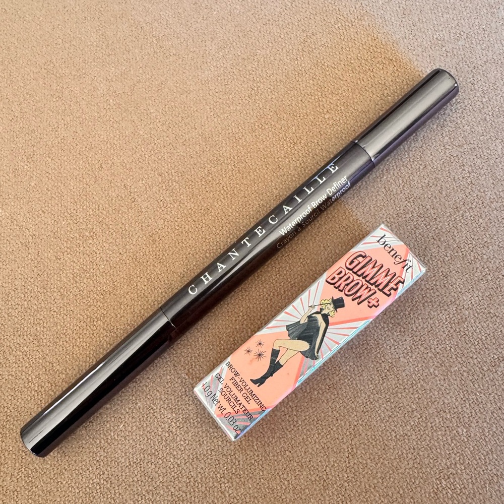 Chantecaille brow definer